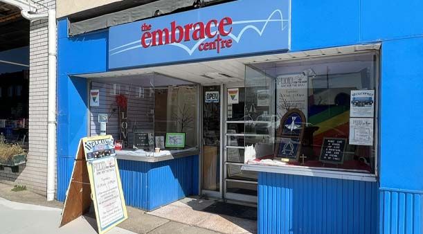 embrace centre image